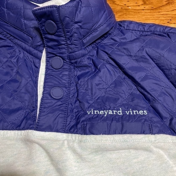Cwomens VINEYARD VINES PERFORMANCE Snap Shi… - Picture 9 of 10